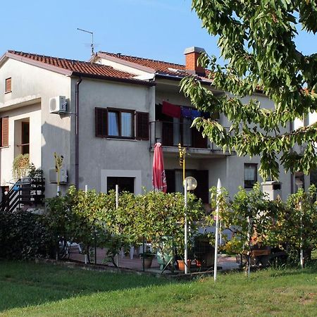 Apartments With A Parking Space Umag - 7109 Extérieur photo