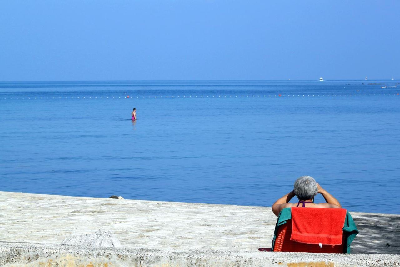 Apartments With A Parking Space Umag - 7109 Extérieur photo