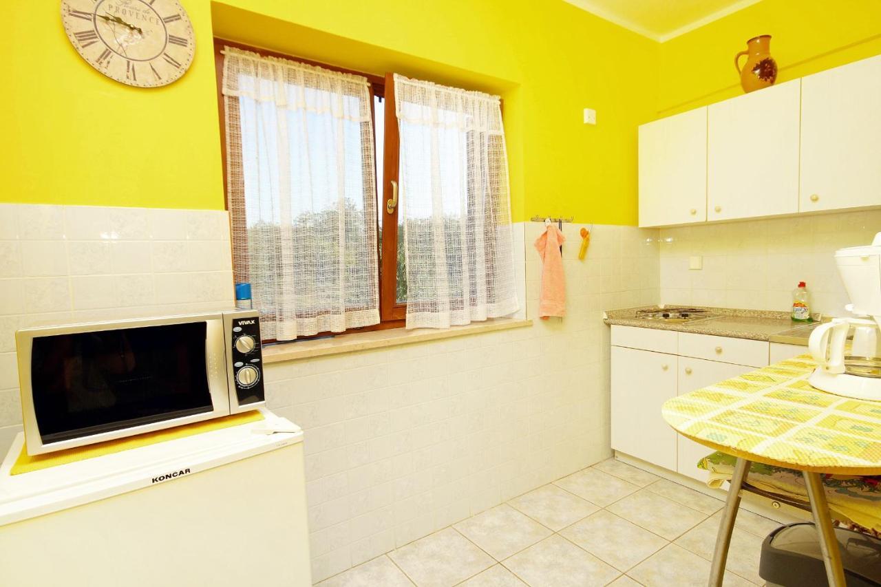 Apartments With A Parking Space Umag - 7109 Extérieur photo